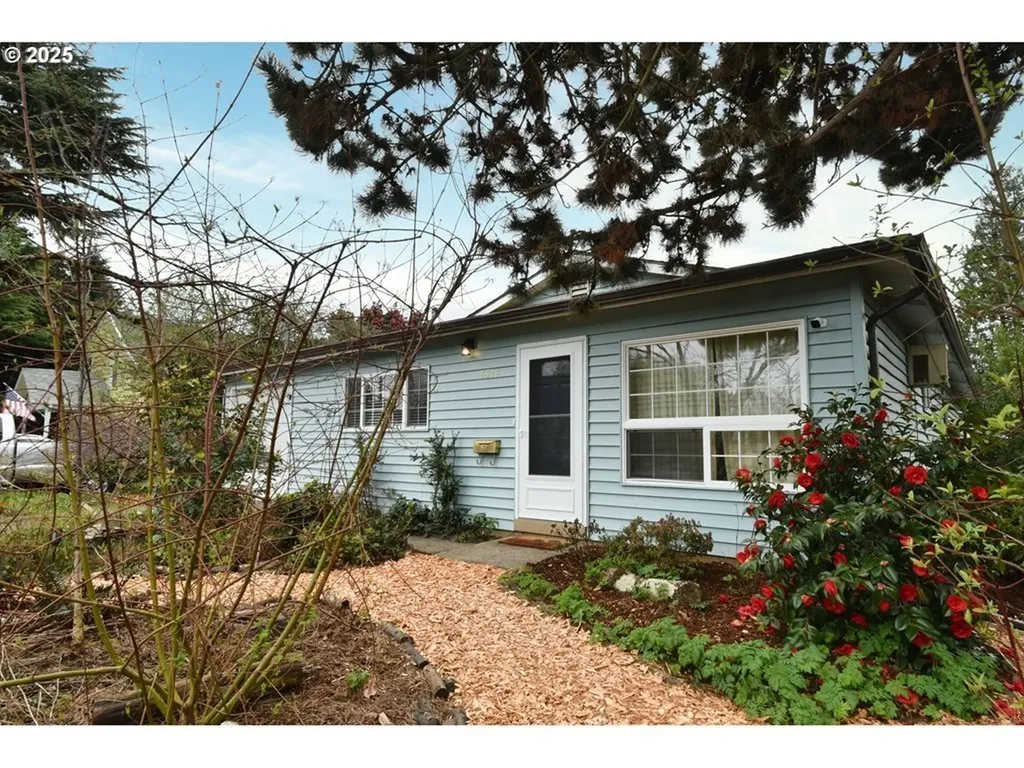 6646 N Bank Street Portland OR 97203