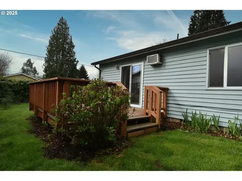 6646 N Bank Street Portland OR 97203