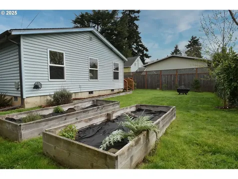 6646 N Bank Street Portland OR 97203