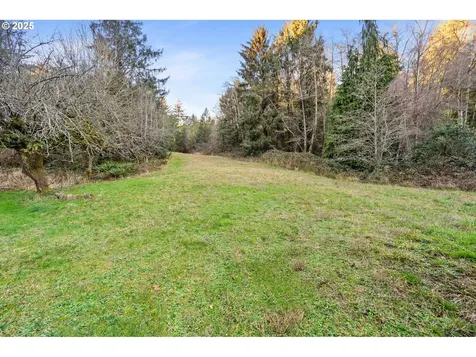 12011 Old Woods Road Cloverdale OR 97112