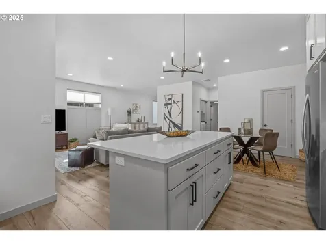 135 Shelton Mcmurphey Boulevard Eugene OR 97401