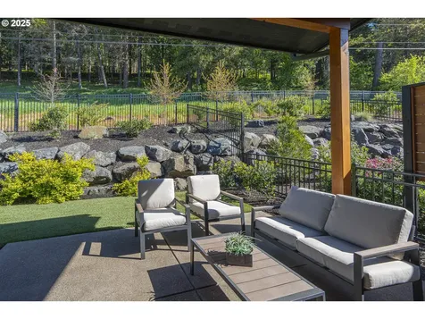 135 Shelton Mcmurphey Boulevard Eugene OR 97401