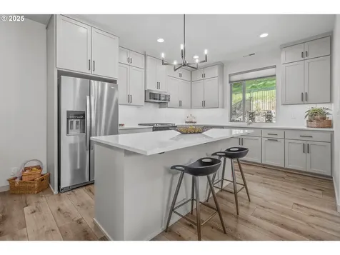 135 Shelton Mcmurphey Boulevard Eugene OR 97401