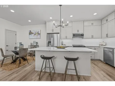 135 Shelton Mcmurphey Boulevard Eugene OR 97401