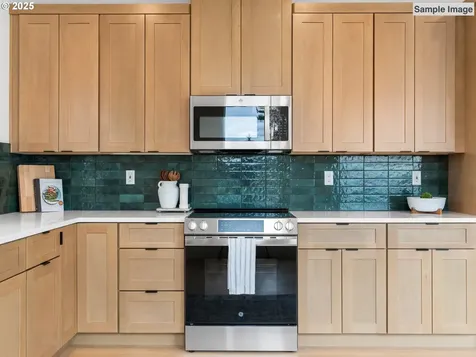 8051 SE 72nd Avenue Portland OR 97206