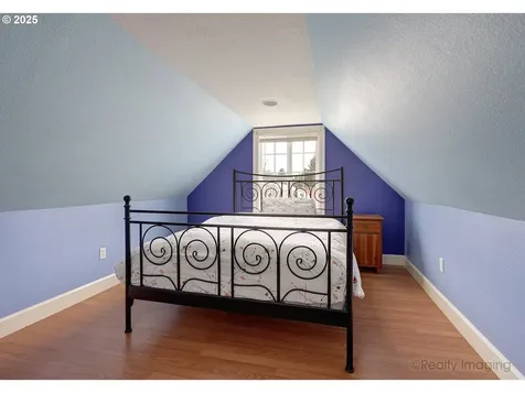 4937 SE 115th Avenue Portland OR 97266