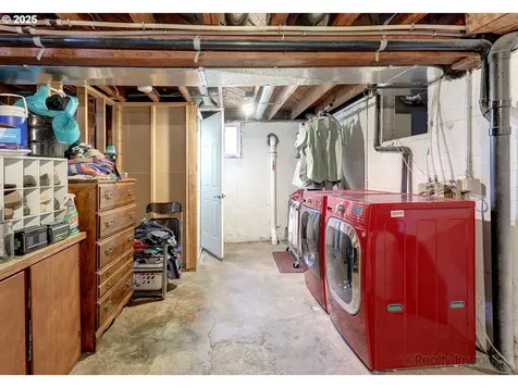 4937 SE 115th Avenue Portland OR 97266