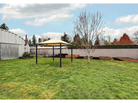 4937 SE 115th Avenue Portland OR 97266