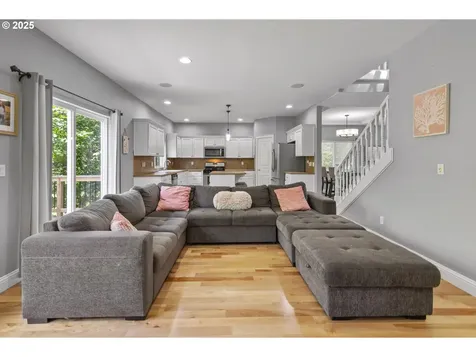 14818 NE 23rd Avenue Vancouver WA 98686