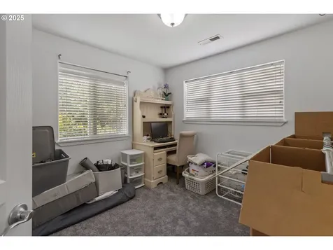 14818 NE 23rd Avenue Vancouver WA 98686