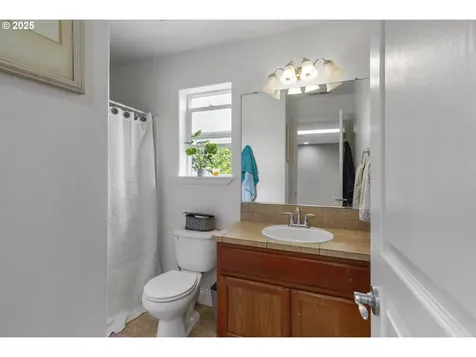 14818 NE 23rd Avenue Vancouver WA 98686
