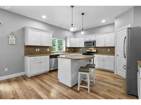 14818 NE 23rd Avenue Vancouver WA 98686