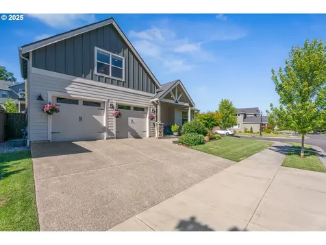 1721 NE Pecan Lane Camas WA 98607