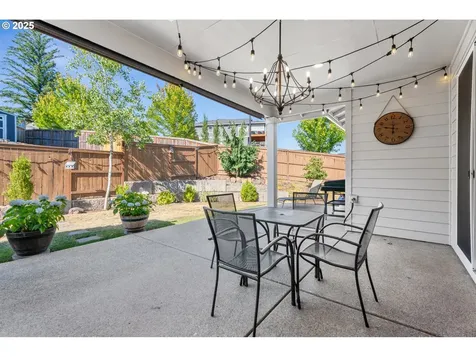 1721 NE Pecan Lane Camas WA 98607