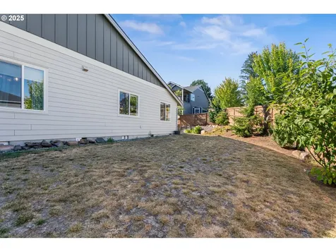 1721 NE Pecan Lane Camas WA 98607