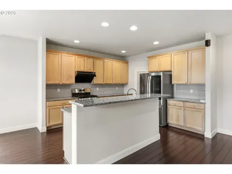 1190 Peascod Drive Eugene OR 97402