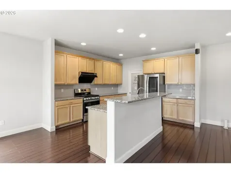 1190 Peascod Drive Eugene OR 97402