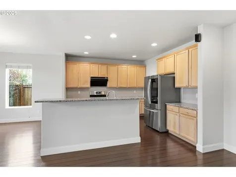 1190 Peascod Drive Eugene OR 97402