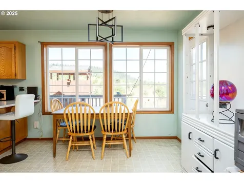 1532 SW Pioneer Drive Willamina OR 97396