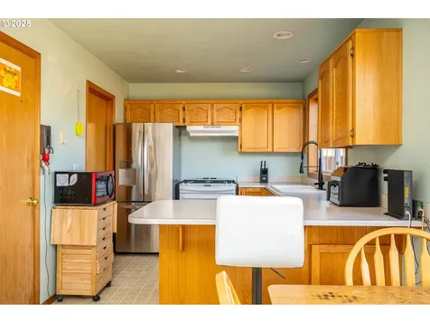1532 SW Pioneer Drive Willamina OR 97396