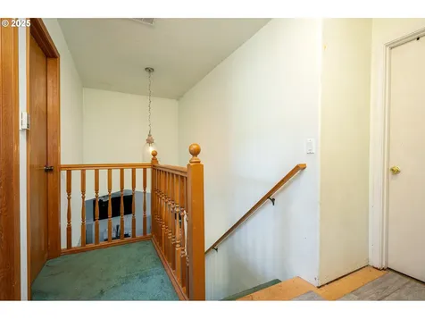 1532 SW Pioneer Drive Willamina OR 97396