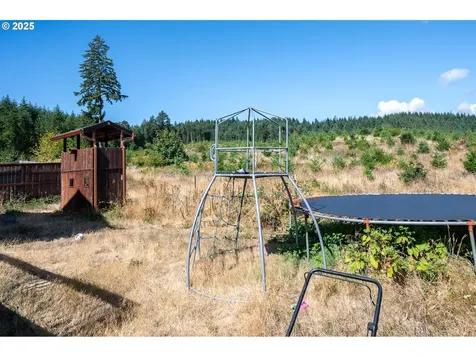 1532 SW Pioneer Drive Willamina OR 97396