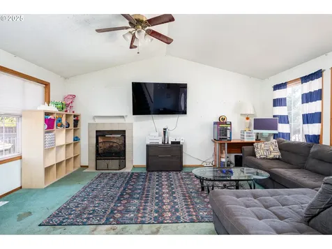 1532 SW Pioneer Drive Willamina OR 97396