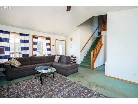 1532 SW Pioneer Drive Willamina OR 97396