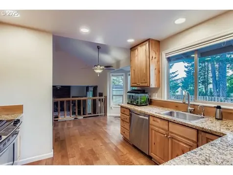 2510 SW Eastwood Avenue Gresham OR 97080