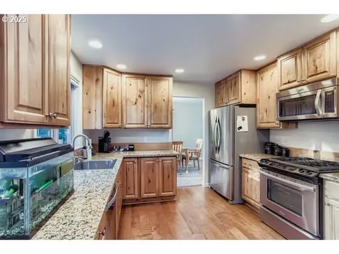 2510 SW Eastwood Avenue Gresham OR 97080
