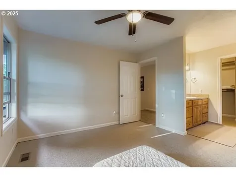 2510 SW Eastwood Avenue Gresham OR 97080