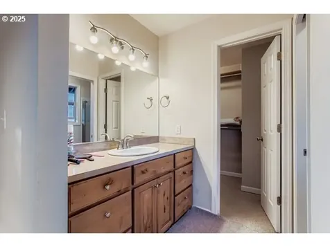 2510 SW Eastwood Avenue Gresham OR 97080
