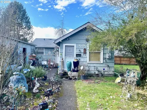 909 NE Davis Street Mcminnville OR 97128