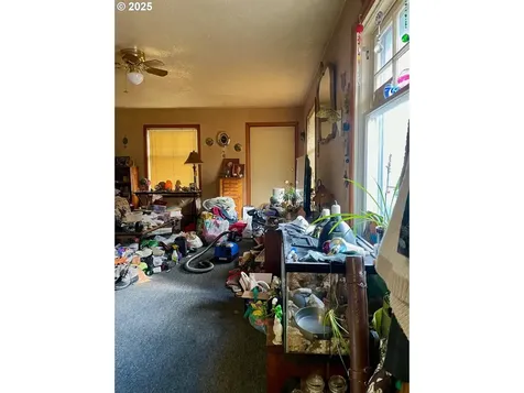 909 NE Davis Street Mcminnville OR 97128