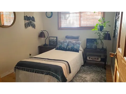 1410 Graham Drive Kelso WA 98626