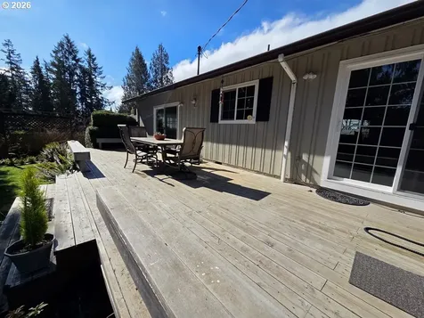 1410 Graham Drive Kelso WA 98626
