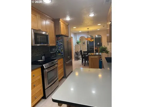 1410 Graham Drive Kelso WA 98626
