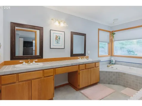 573 NW 54th Court Newport OR 97365