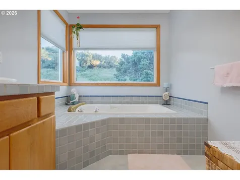 573 NW 54th Court Newport OR 97365