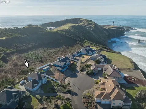 573 NW 54th Court Newport OR 97365