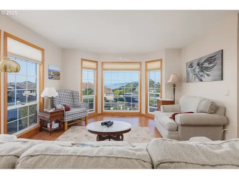 573 NW 54th Court Newport OR 97365