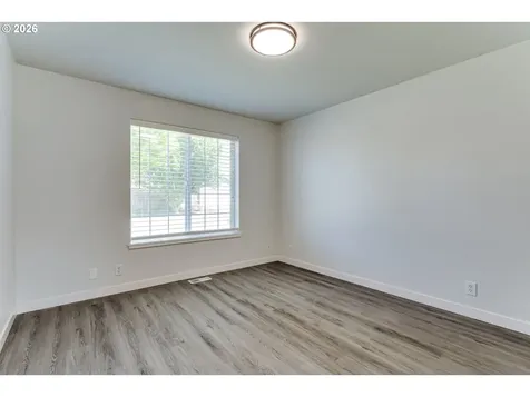 6084 Rombauer Road Eugene OR 97402