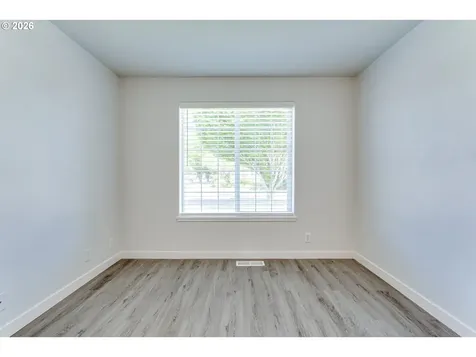 6084 Rombauer Road Eugene OR 97402