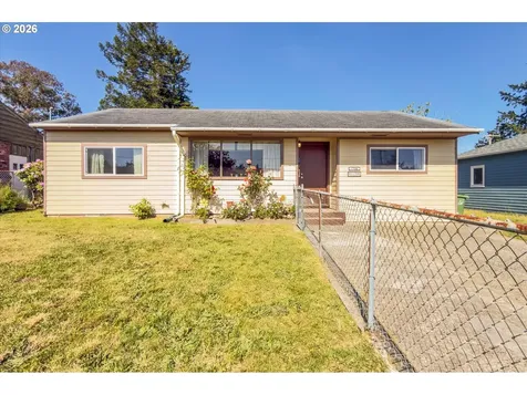 1726 Johnson Street North Bend OR 97459