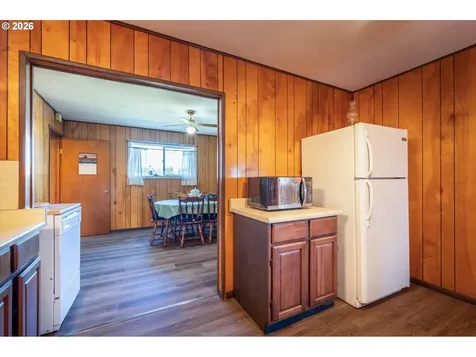 1726 Johnson Street North Bend OR 97459