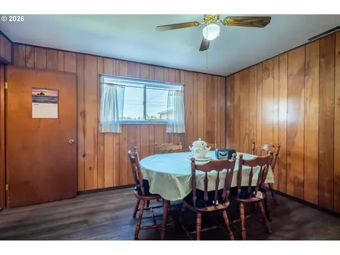 1726 Johnson Street North Bend OR 97459