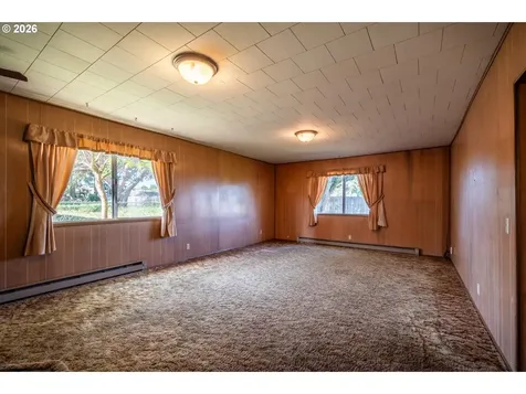 1726 Johnson Street North Bend OR 97459