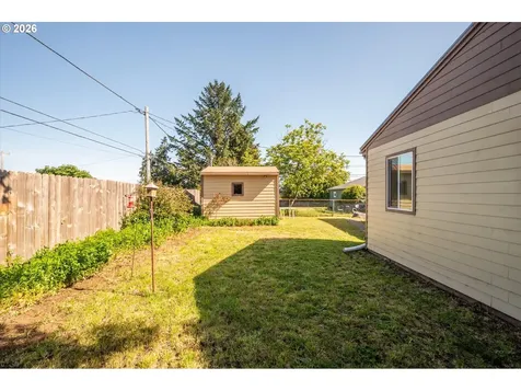 1726 Johnson Street North Bend OR 97459