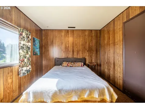 1726 Johnson Street North Bend OR 97459