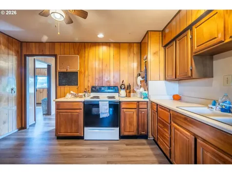 1726 Johnson Street North Bend OR 97459